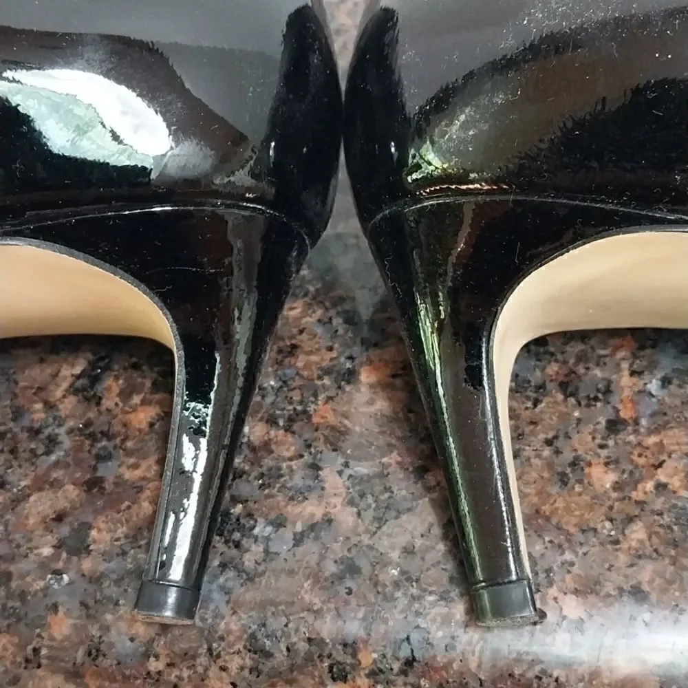 Nine West Black Patent Leather Heels...SIZE 8M